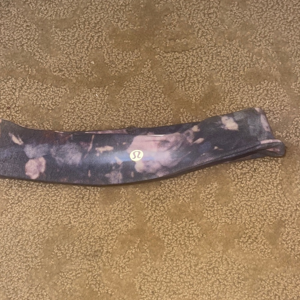 Lululemon headband